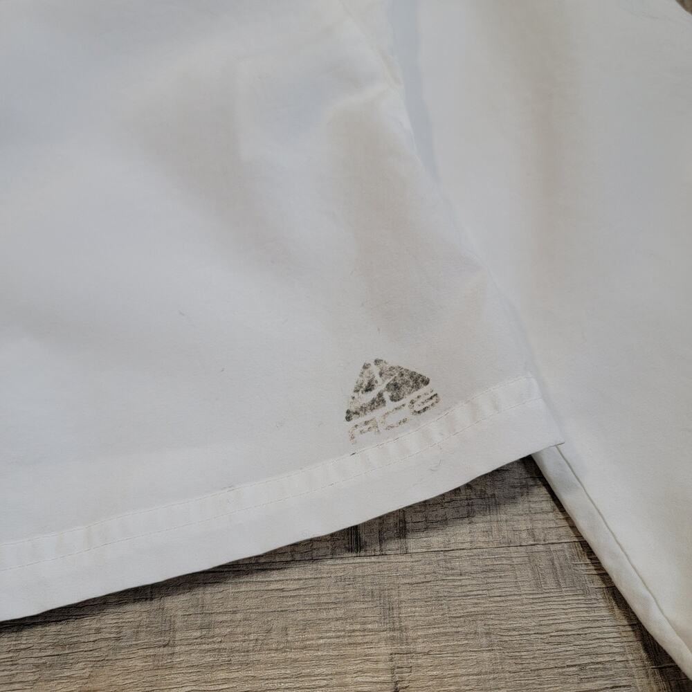 NIKE ACG Womens Button Up Size Medium White Utility Techwear Shirt VTG 00's Y2K - Picture 7 of 10